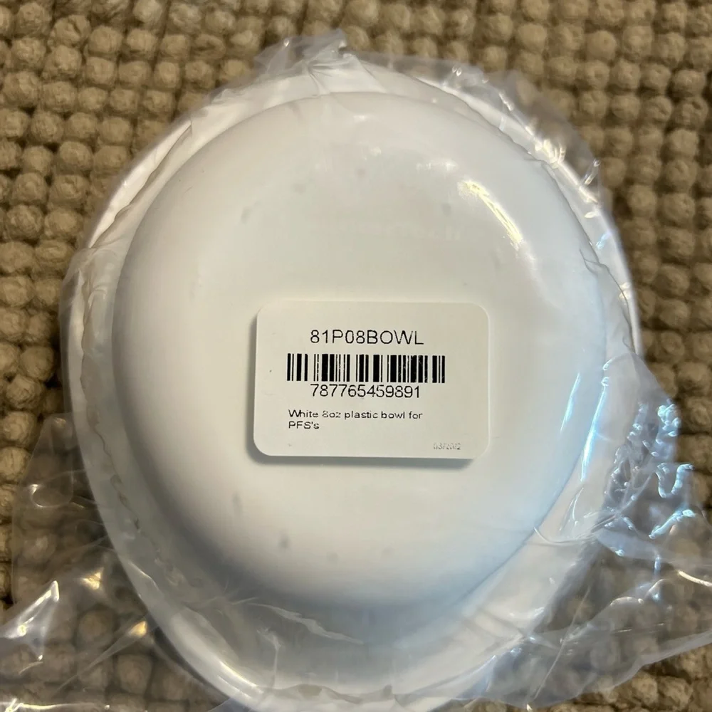 WeatherTech Small Low Pet Feeding Bowl And Mat Tan And BPA free Plastic 8 Oz